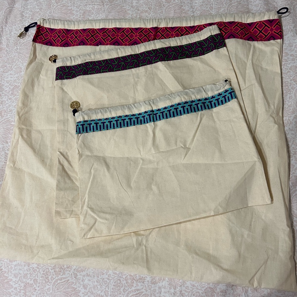 Tory Burch Dust Bag Set (3)